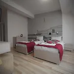 City Boutique Rooms Bed & Breakfast