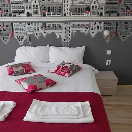 City Boutique Rooms 2*